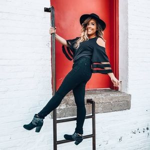 Black cold shoulder top